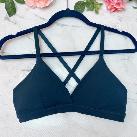 Athleta Inhale Low Impact Lined Yoga Sports Bra Navy Abyss Solid XS - Picture 2 of 13